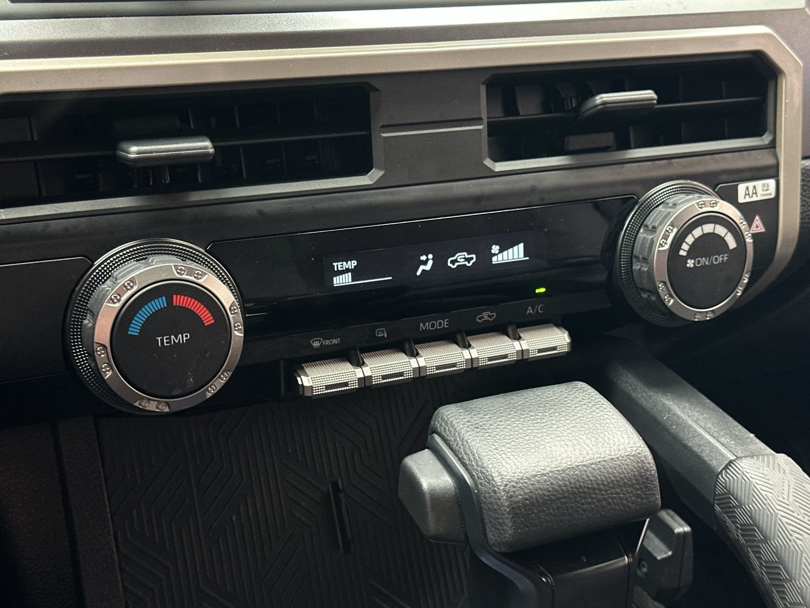 Used 2025 Toyota Tacoma SR5 RWD image 16