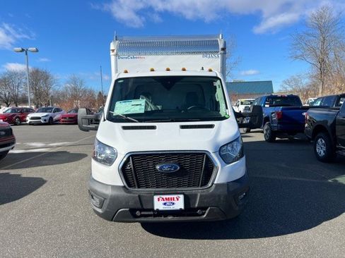 Used 2024 Ford Transit 350 DRW w/ Interior Upgrade Package image 27