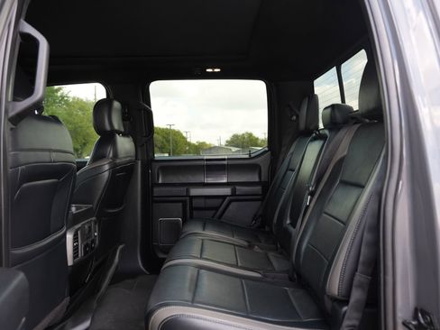 Used 2018 Ford F150 Raptor w/ Equipment Group 802A Luxury image 20