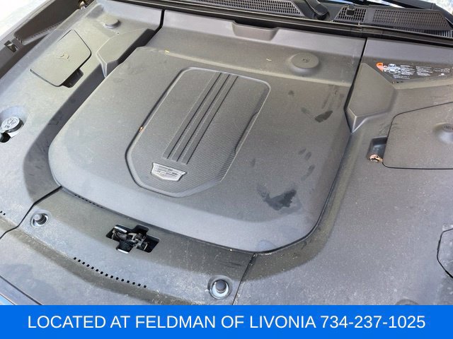 Used 2024 Cadillac Lyriq Sport AWD/4WD image 32