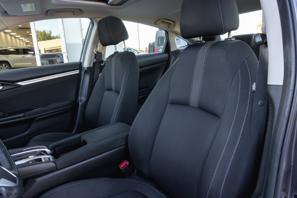 Used 2018 Honda Civic EX-T image 11