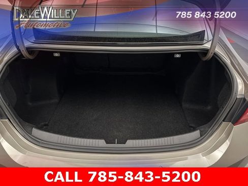 Used 2023 Chevrolet Malibu LT image 20