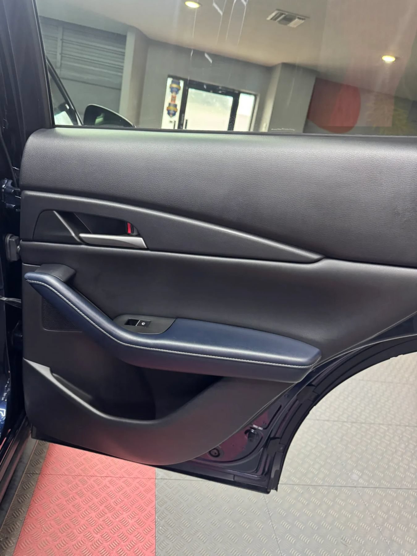 Used 2020 MAZDA CX-30 FWD w/ Select Package image 24