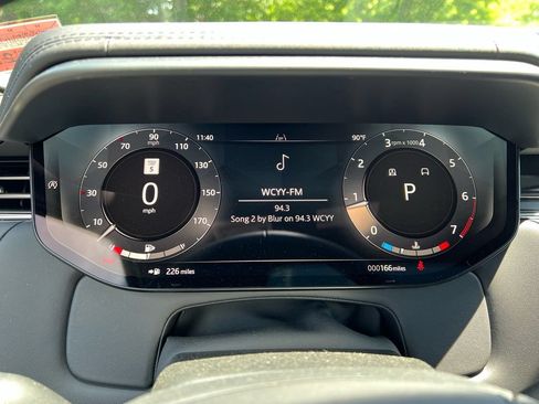 New 2026 Land Rover Range Rover Sport Dynamic SE AWD/4WD image 14