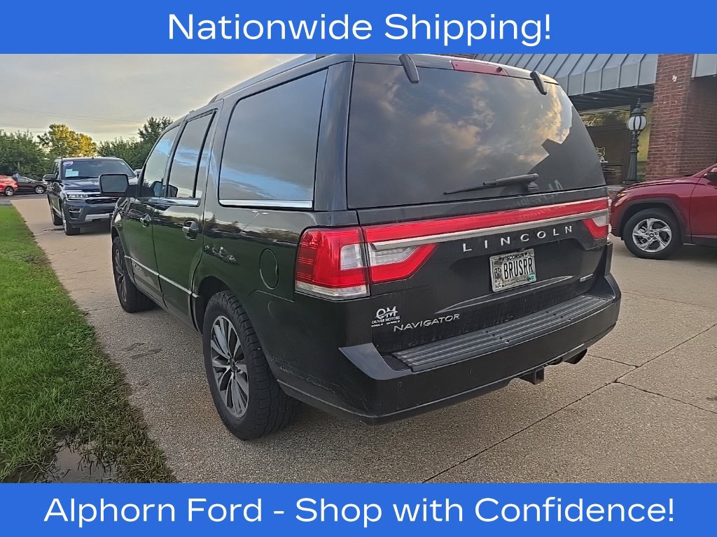 Used 2015 Lincoln Navigator 4WD image 5