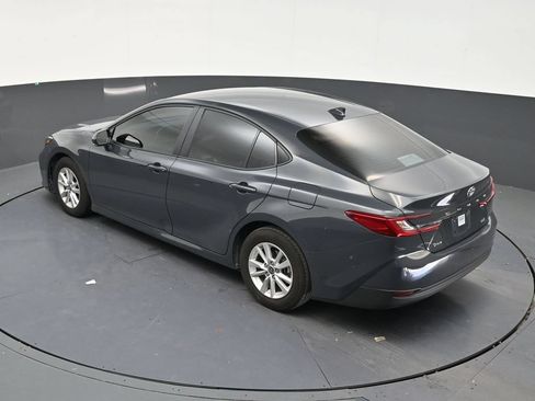 Used 2025 Toyota Camry LE FWD image 13