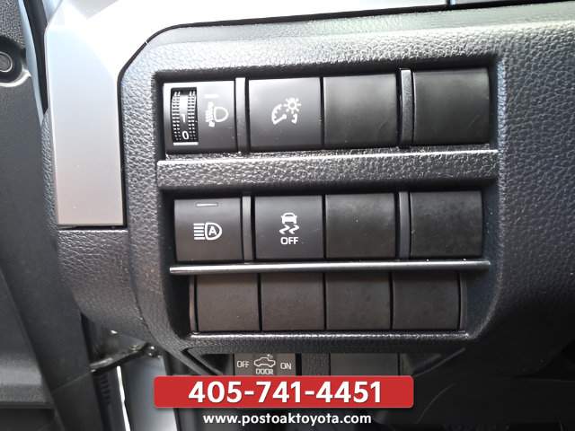 Used 2024 Toyota Tacoma SR5 AWD/4WD image 15