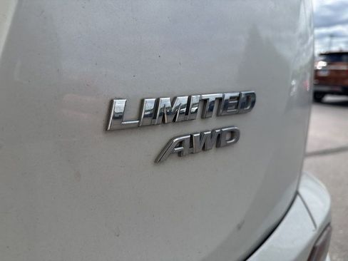 Used 2017 Toyota RAV4 Limited w/ All Weather Liner Package AWD/4WD image 4
