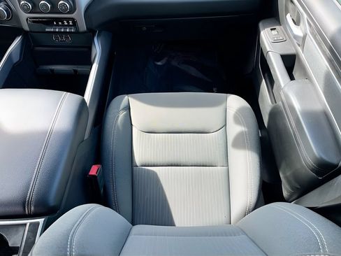 Used 2021 RAM 1500 Lone Star RWD image 21