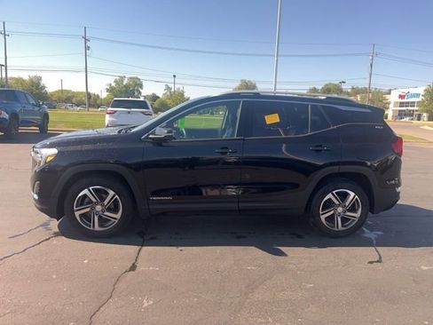 Used 2019 GMC Terrain SLT w/ Preferred Package AWD/4WD image 1
