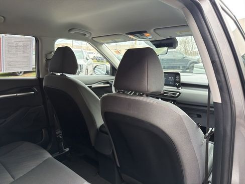 Certified 2022 Kia Seltos LX image 15