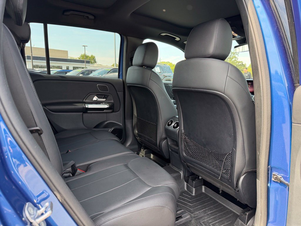 Used 2024 Mercedes-Benz GLB 250 4MATIC image 33
