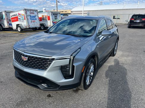 Certified 2024 Cadillac XT4 Premium Luxury AWD/4WD image 12