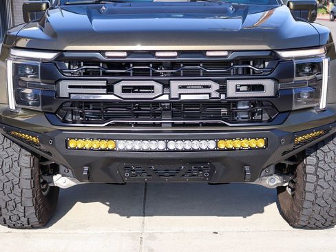Used 2025 Ford F150 Raptor AWD/4WD image 12
