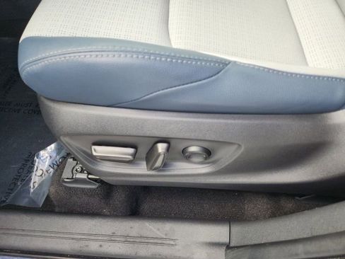 Certified 2025 Subaru Solterra Limited image 26