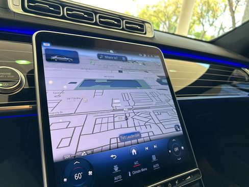 Used 2023 Mercedes-Benz S 580 4MATIC Sedan image 11