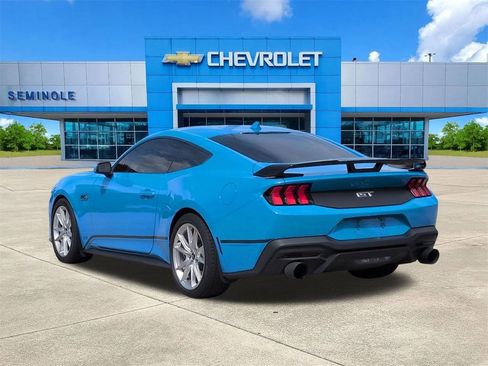 Used 2024 Ford Mustang GT RWD image 3