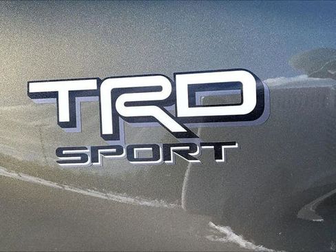 Certified 2025 Toyota Tacoma TRD Sport image 32