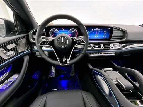 Used 2026 Mercedes-Benz GLE 450 4MATIC image 4