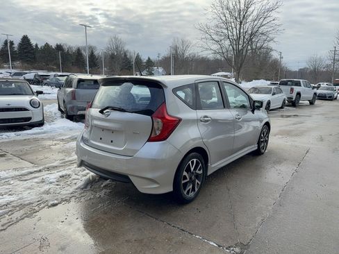 Used 2017 Nissan Versa Note SR image 4