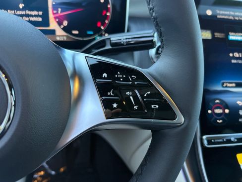 New 2026 Mercedes-Benz GLC 300 GLC 300 image 20