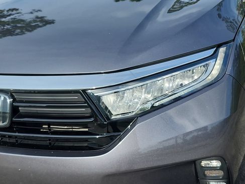 Certified 2024 Honda Odyssey EX-L image 35