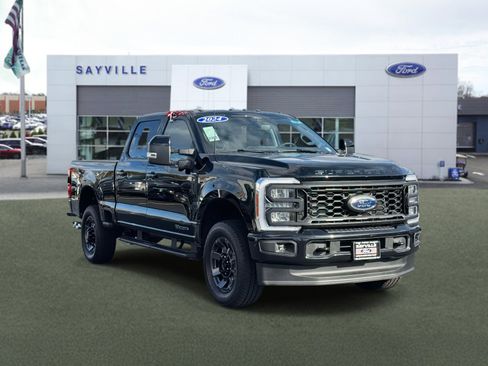 Used 2024 Ford F350 Lariat w/ Sport Appearance Package image 2