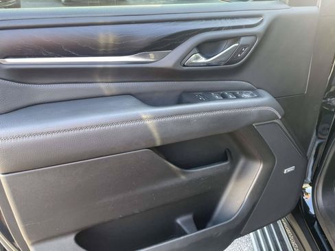 Used 2021 GMC Yukon XL Denali w/ Denali Ultimate Package AWD/4WD image 15