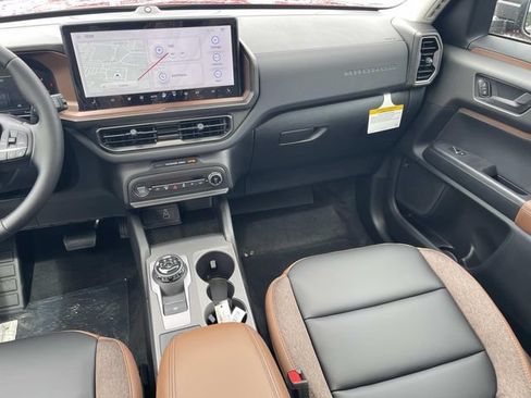 New 2026 Ford Bronco Sport Outer Banks w/ Outer Banks Tech Package+ AWD/4WD image 14