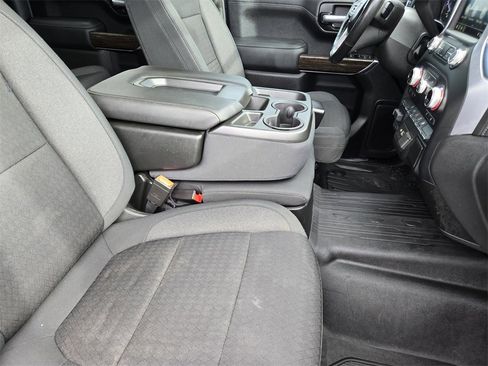 Used 2021 GMC Sierra 1500 Elevation w/ LPO, Elevation Black Package image 10