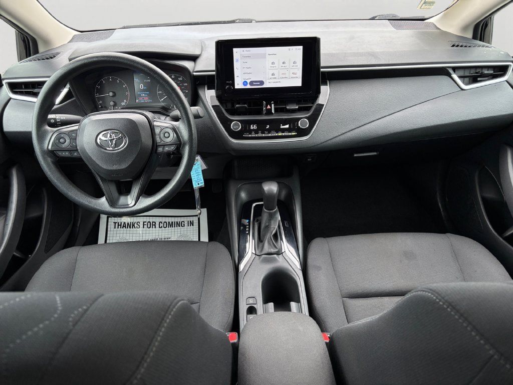Used 2024 Toyota Corolla LE FWD image 17