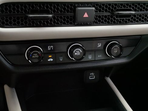 Certified 2023 Honda HR-V LX image 23