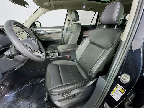 Used 2023 Volkswagen Atlas SEL image 29
