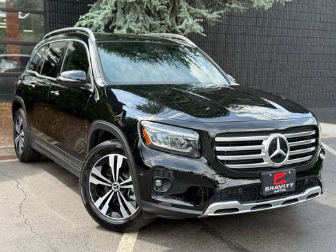 Used 2024 Mercedes-Benz GLB 250 4MATIC image 7