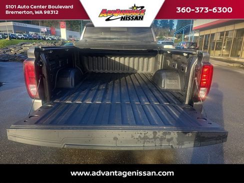 Used 2021 GMC Sierra 1500 SLE w/ Preferred Package image 20