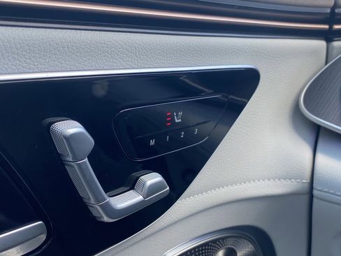 Certified 2023 Mercedes-Benz EQE 500 4MATIC SUV image 10