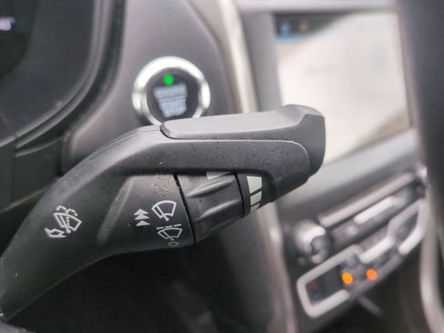 Used 2018 Ford Fusion SE w/ Fusion SE Technology Package image 25