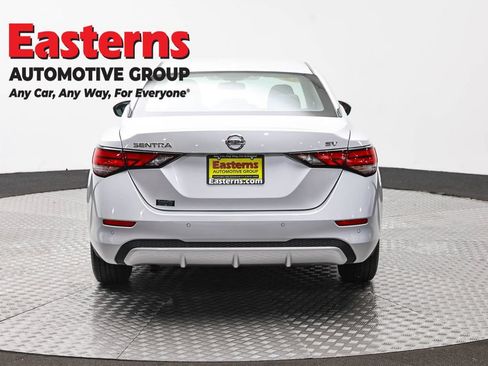 Used 2022 Nissan Sentra SV FWD image 6