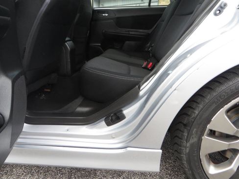 Used 2014 Subaru Impreza 2.0i Sport Premium image 21