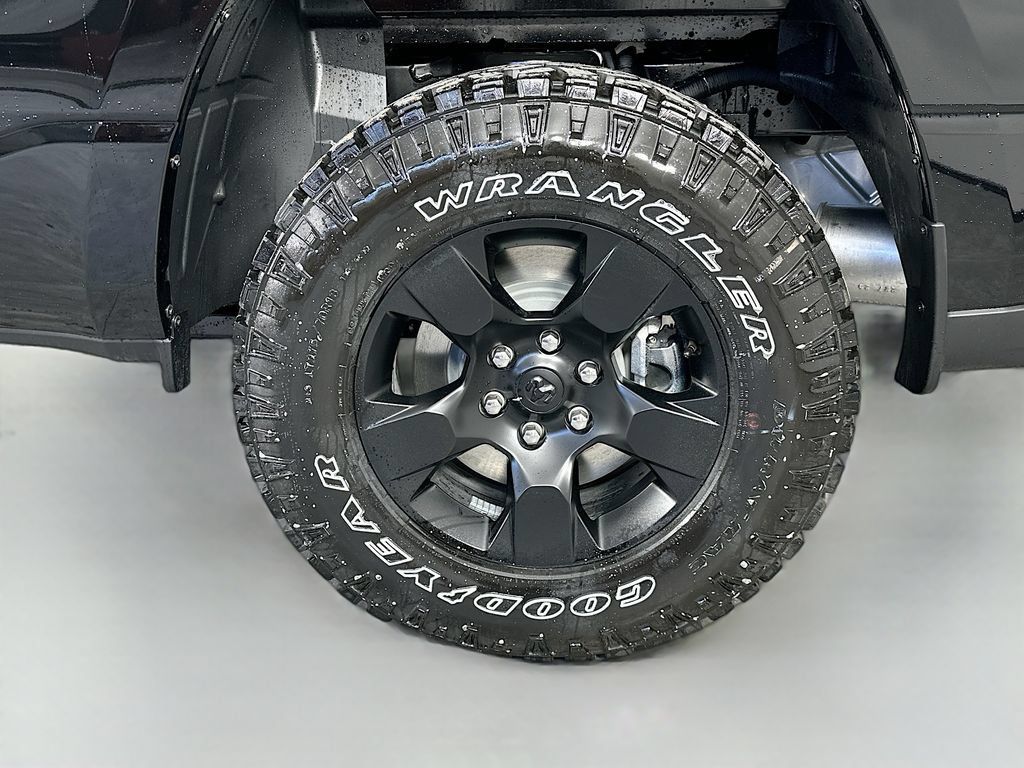 New 2026 RAM 1500 Warlock AWD/4WD image 16
