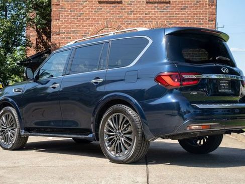 Used 2023 INFINITI QX80 Sensory w/ All-Season Package AWD/4WD image 7