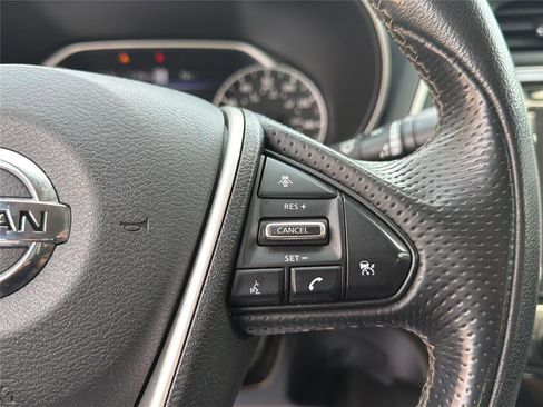Used 2021 Nissan Maxima 3.5 SV w/ Floor Mat Group FWD image 13