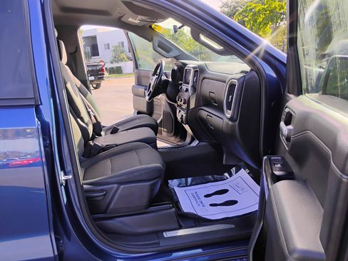 Used 2019 Chevrolet Silverado 1500 RST w/ All-Star Edition RWD image 47
