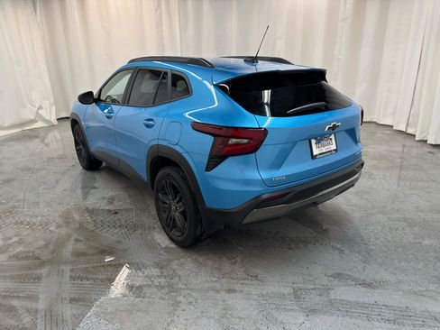 Certified 2025 Chevrolet Trax ACTIV w/ Driver Confidence Package image 3