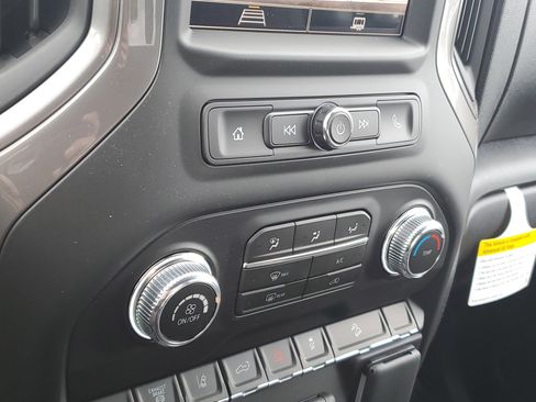 New 2026 GMC Sierra 2500 Pro w/ Convenience Package image 21