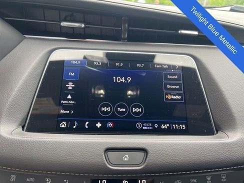 Used 2022 Cadillac XT4 Premium Luxury w/ Enhanced Visibility Package AWD/4WD image 30