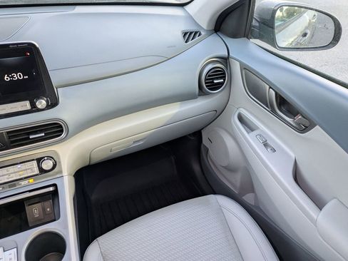 Used 2021 Hyundai Kona Ultimate image 30