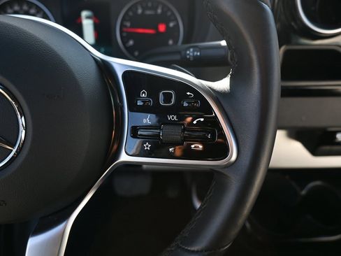 Used 2021 Mercedes-Benz Sprinter 2500 image 11