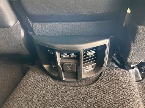 Used 2024 RAM 2500 Laramie image 33