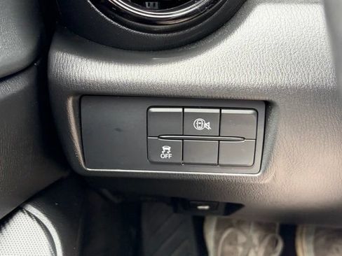 Used 2024 MAZDA MX-5 Miata Sport RWD image 17